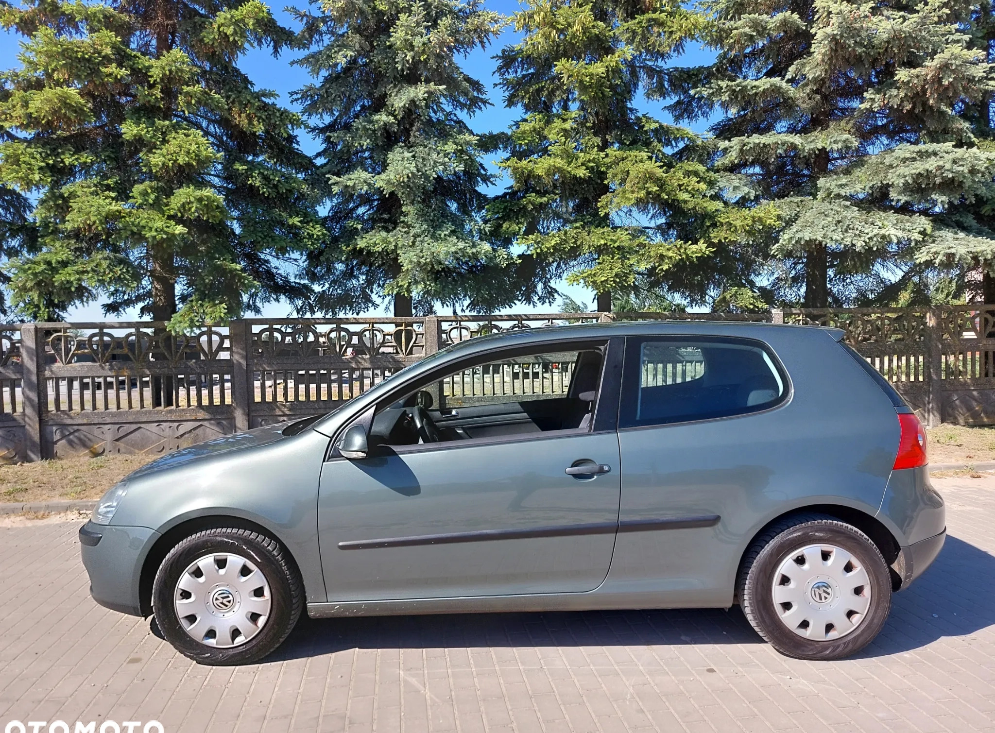 Volkswagen Golf cena 9900 przebieg: 199000, rok produkcji 2004 z Płońsk małe 326